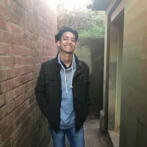 Meet your Posher, Daniel